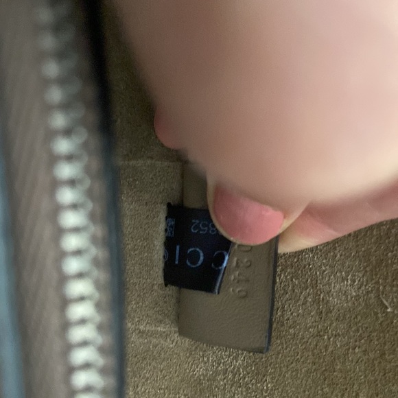 SOLD OUT”””Gucci small Dionysus bag in an excellent condition - Picture 10 of 11